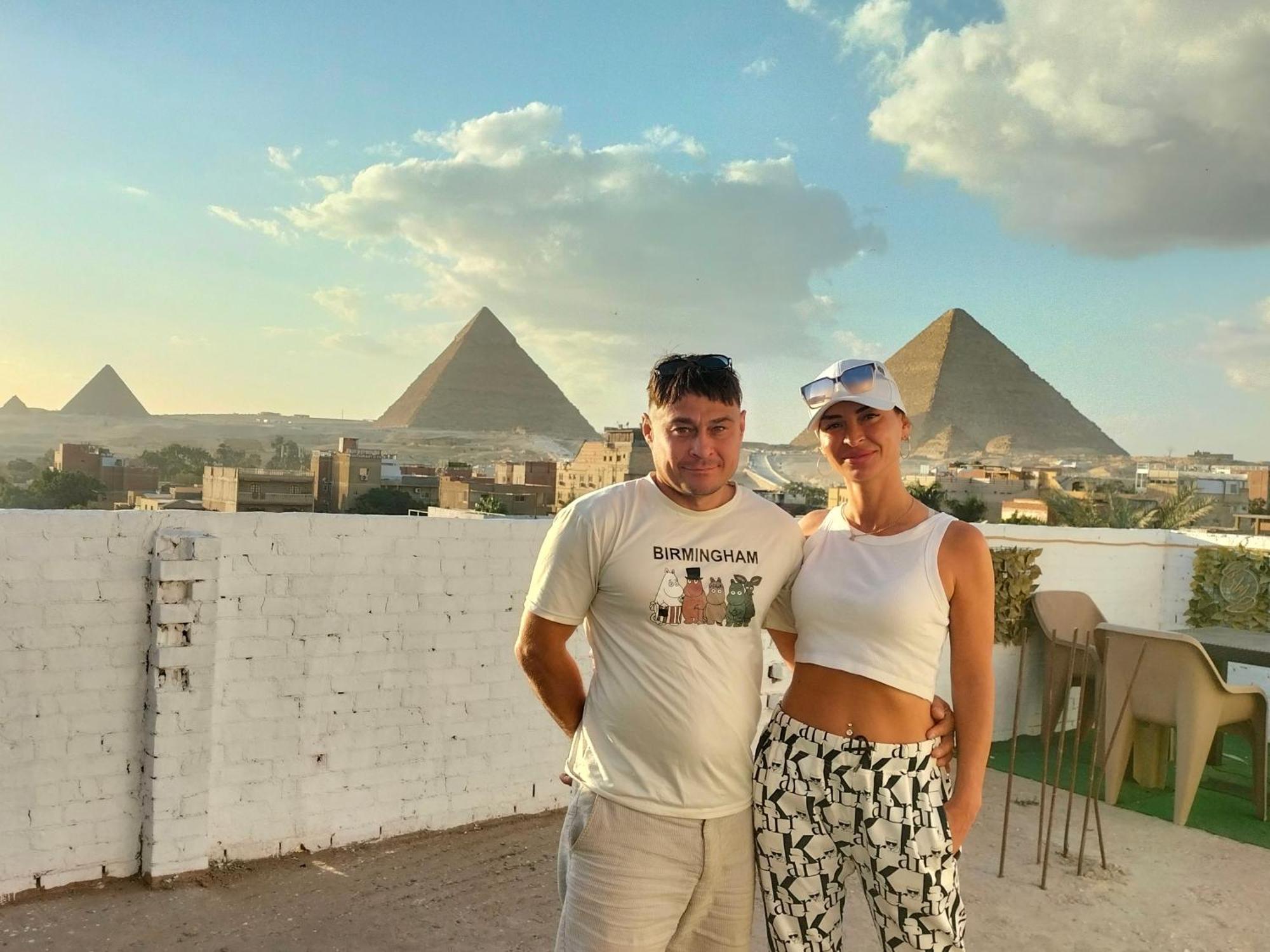 Hamza Pyramids Apartment *