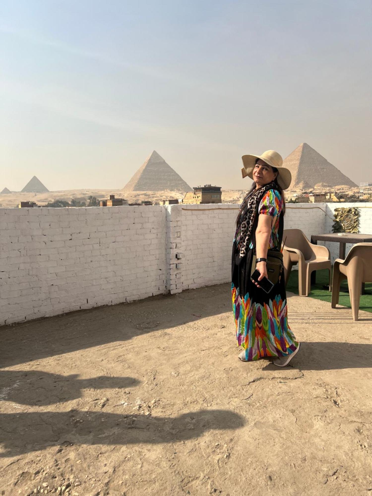 Hamza Pyramids *